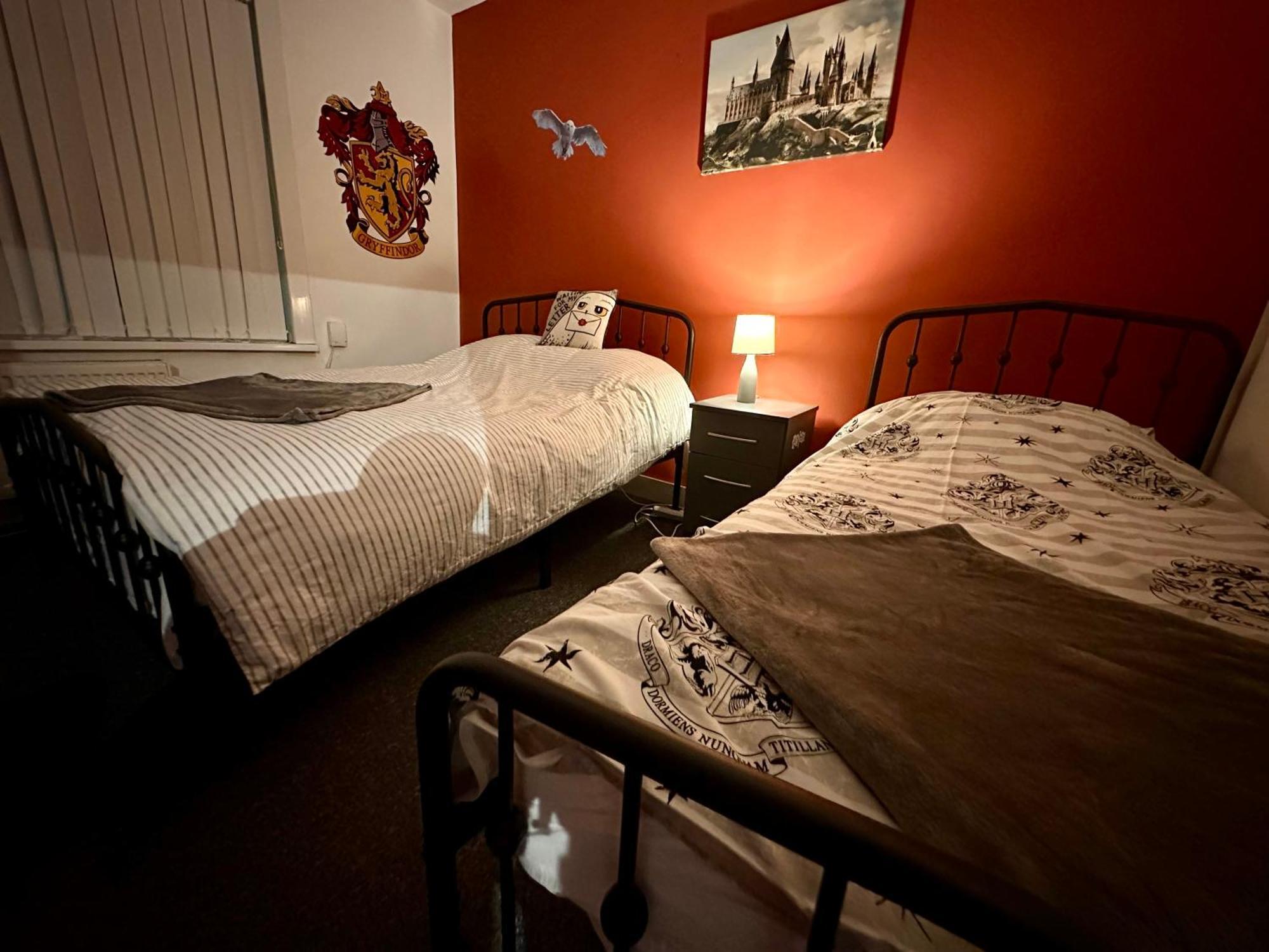 Wizards Corner Spacious 3 Bed Near Watford Junction Exterior photo