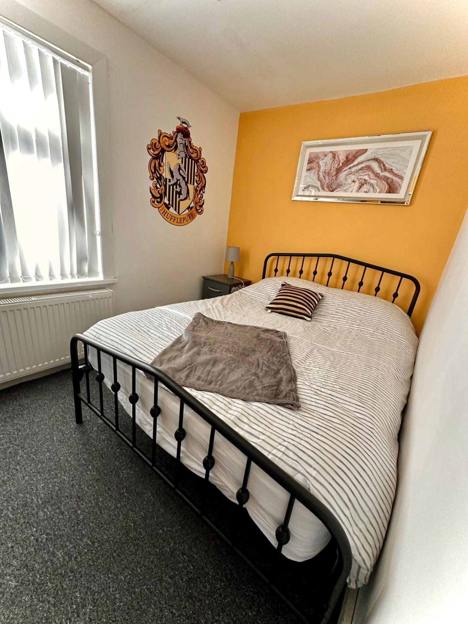 Wizards Corner Spacious 3 Bed Near Watford Junction Exterior photo